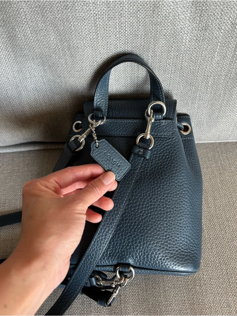 Coach Amelia small convertible backpack - Picture 3 of 8